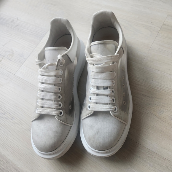 Alexander Mcqueen Mesh Men's Sneaker - Picture 3 of 16